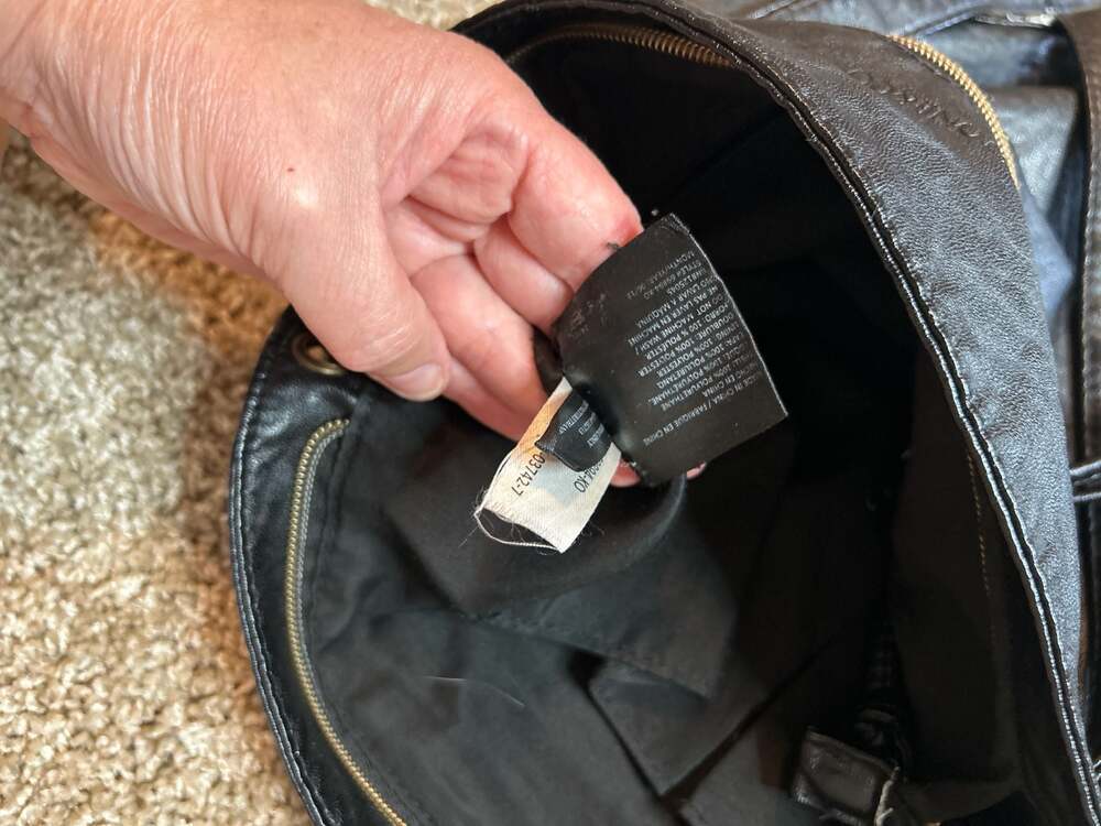 Stone & Co Black Faux Leather Multi-Pocket Crossbody Bag - Picture 7 of 9